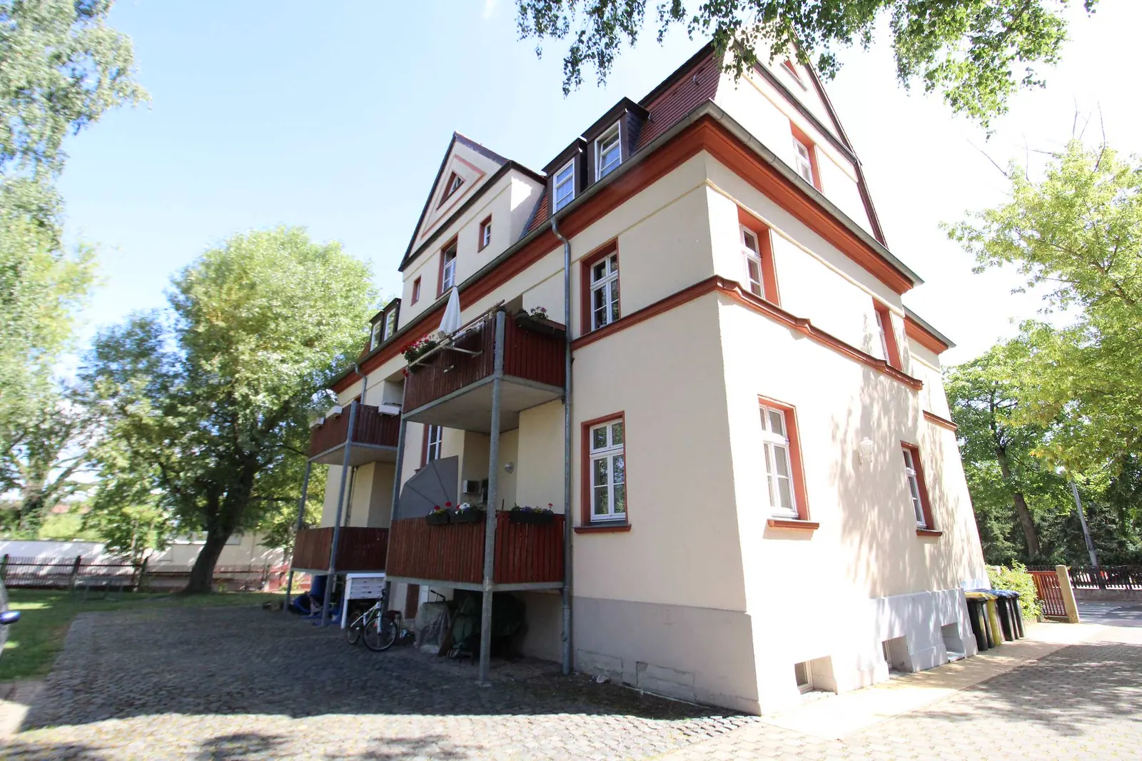 Haus des Seenestss in Großdeuben mit Garten